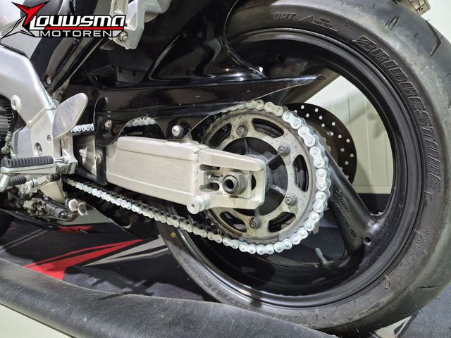 yamaha - yzf-1000-r-thunderace