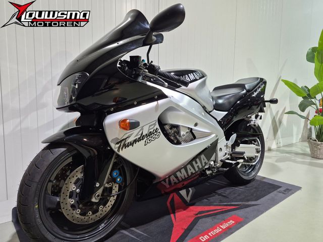 yamaha - yzf-1000-r-thunderace
