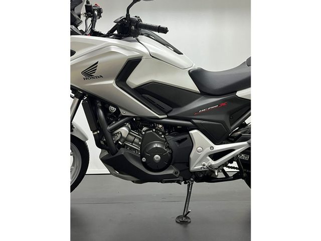 honda - nc-750-x-dct