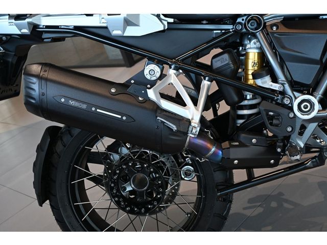 bmw - r-1250-gs-triple-black