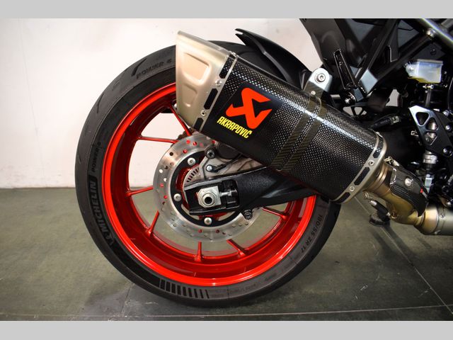 suzuki - gsx-8r