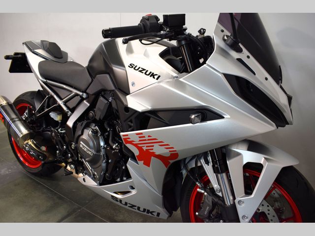 suzuki - gsx-8r