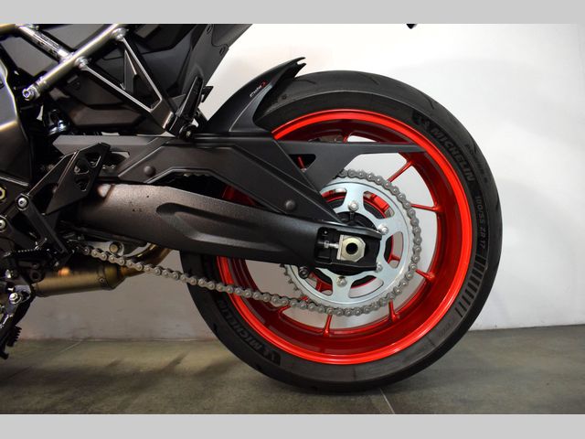 suzuki - gsx-8r