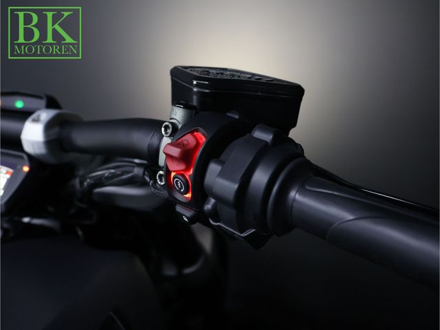 ducati - xdiavel-black-star