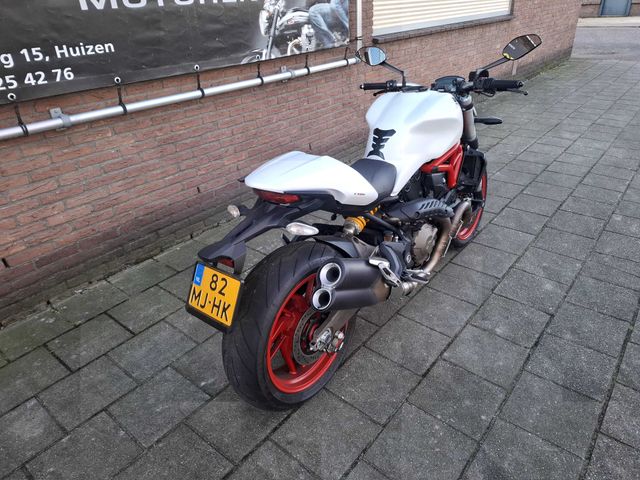 ducati - monster-821