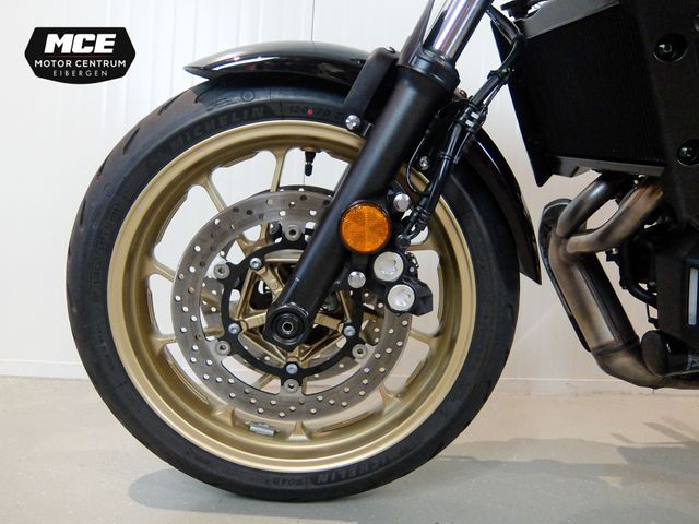 yamaha - xsr-700-abs