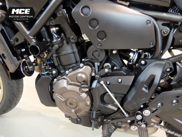 yamaha - xsr-700-abs