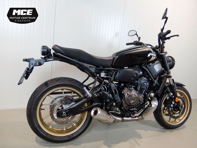 yamaha - xsr-700-abs