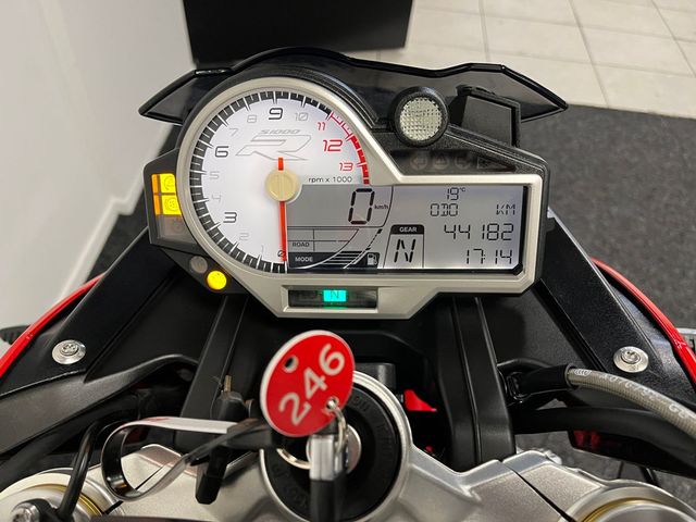 bmw - s-1000-r