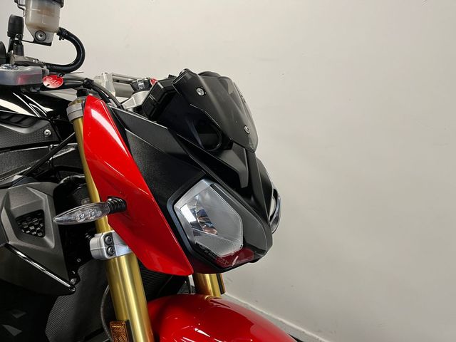 bmw - s-1000-r