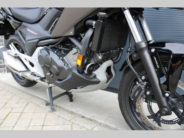 honda - nc-750-x-abs