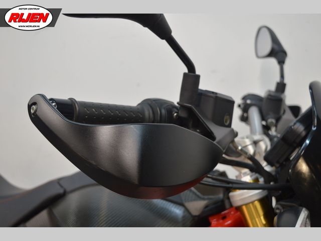aprilia - dorsoduro-750-factory