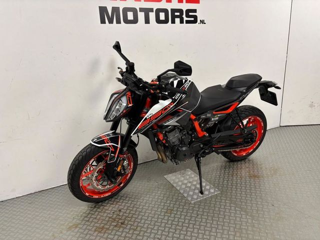 ktm - 890-duke-r