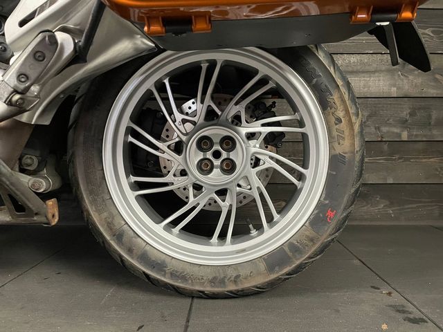 moto-guzzi - stelvio-1200-8v-abs