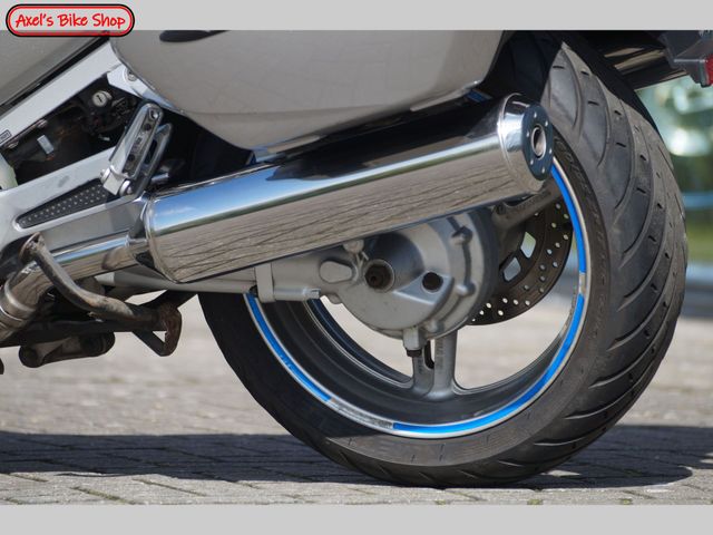 yamaha - fjr-1300