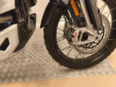 TRIUMPH TIGER 1200 RALLY EXPLORER – foto 3