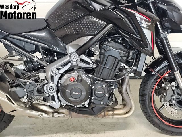 kawasaki - z900