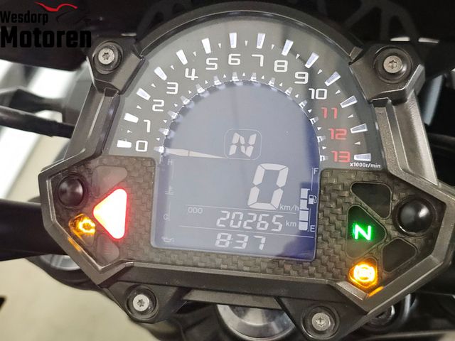 kawasaki - z900