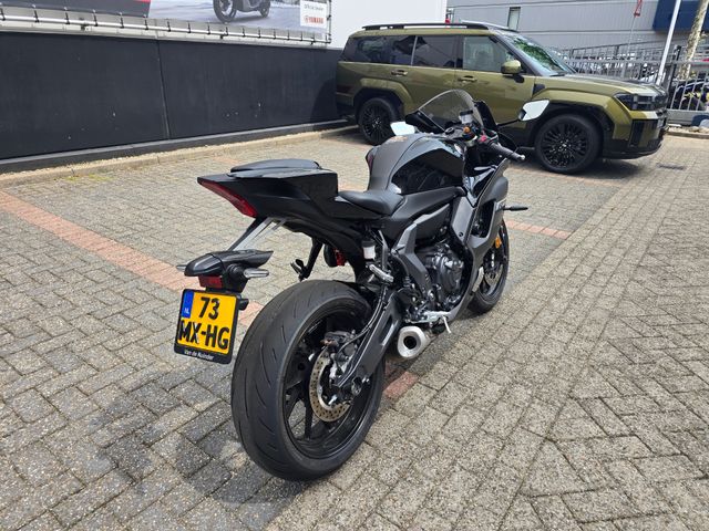 yamaha - yzf-r7