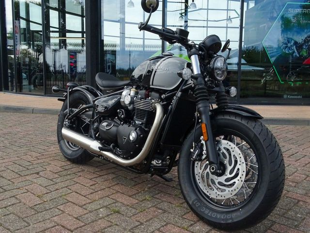 triumph - bonneville-bobber