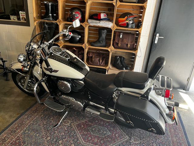 kawasaki - vn-1500-classic