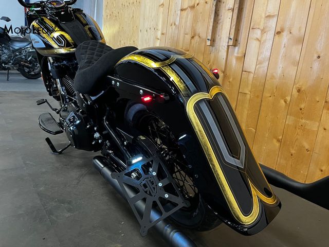 harley-davidson - heritage-softail-classic-107-flhcs