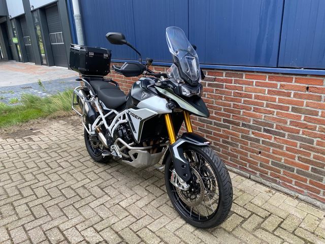 triumph - tiger-900-rally-pro