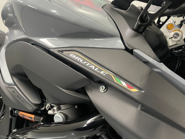 mv-agusta - brutale-1000-rs