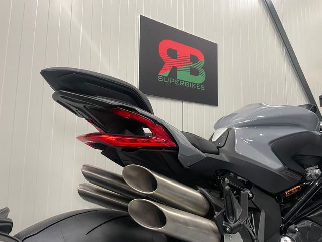 mv-agusta - brutale-1000-rs