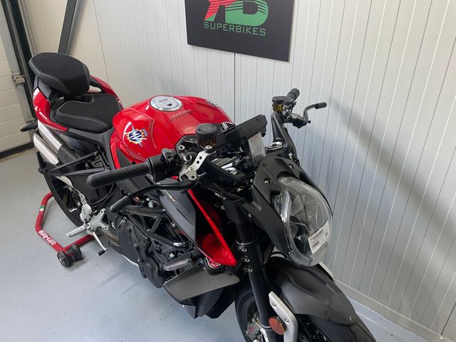 mv-agusta - brutale-1000-rs