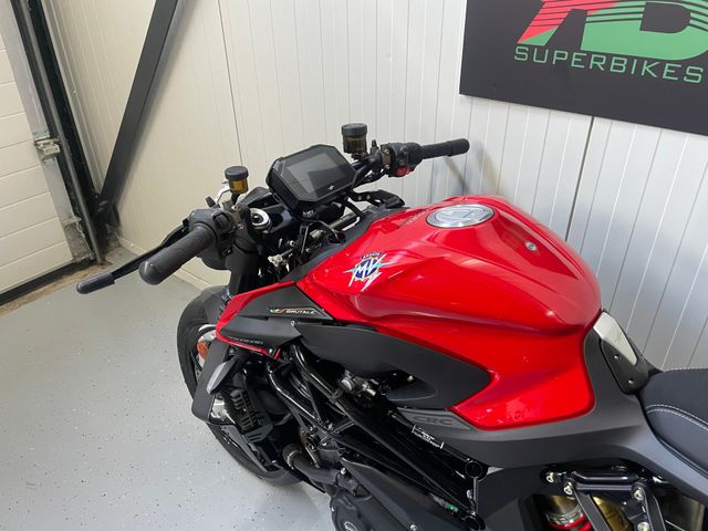 mv-agusta - brutale-1000-rs