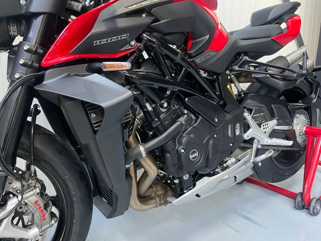 mv-agusta - brutale-1000-rs