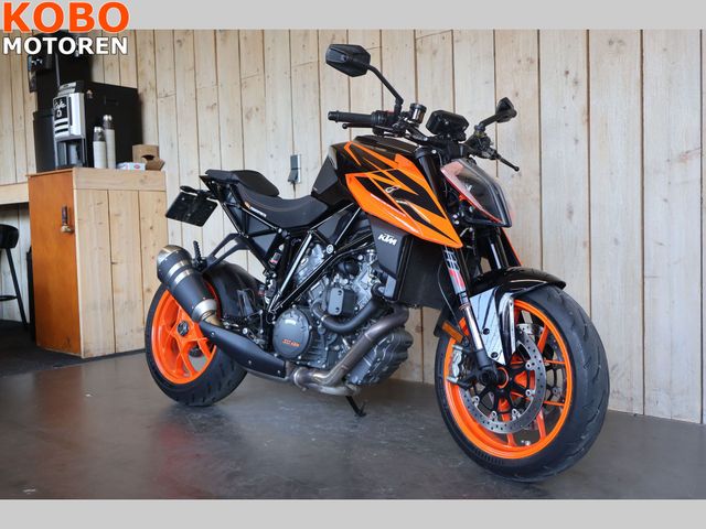 ktm - 1290-super-duke-r