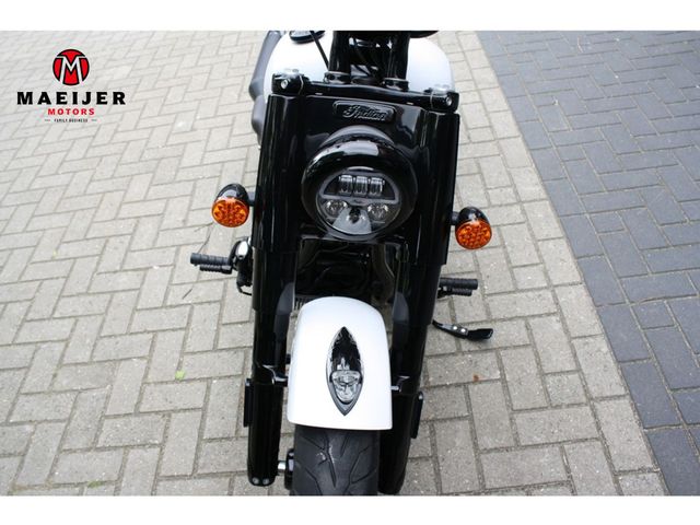 indian - chief-bobber-dark-horse
