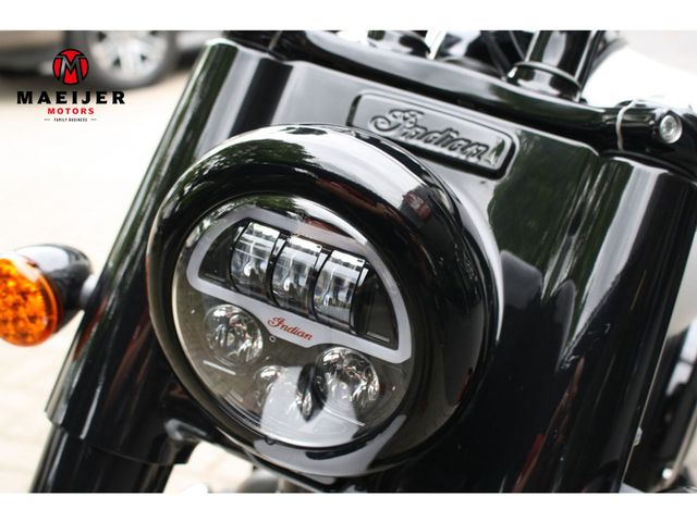indian - chief-bobber-dark-horse