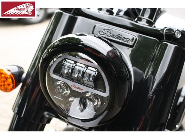indian - chief-bobber-dark-horse