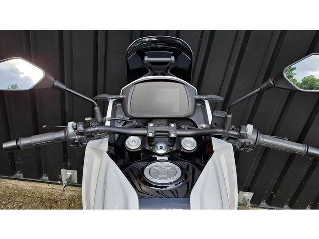 moto-morini - x-cape-650