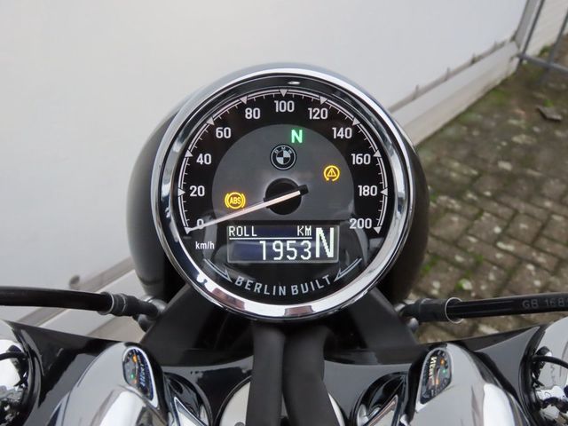 bmw - r-18