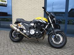 YAMAHA XJR 1300