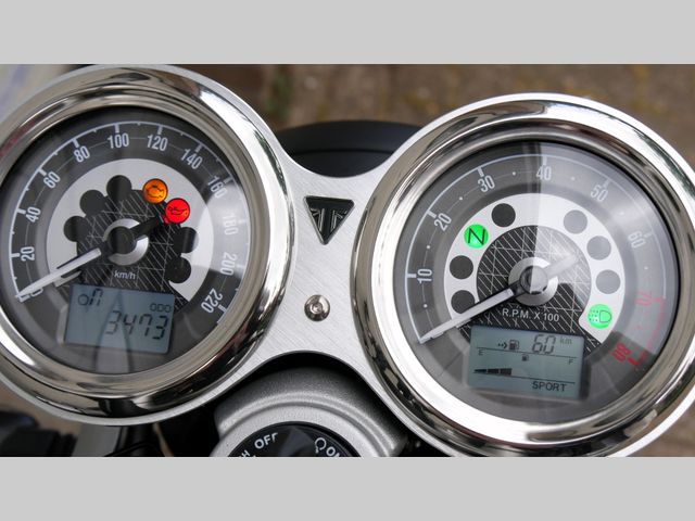 triumph - speed-twin-1200
