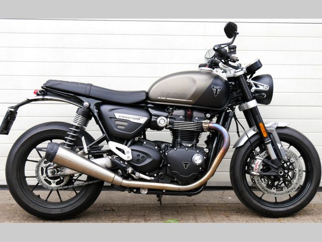 triumph - speed-twin-1200