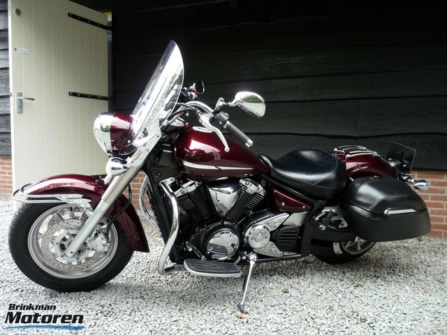 yamaha - xvs-1300-custom