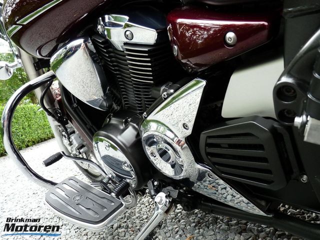 yamaha - xvs-1300-custom