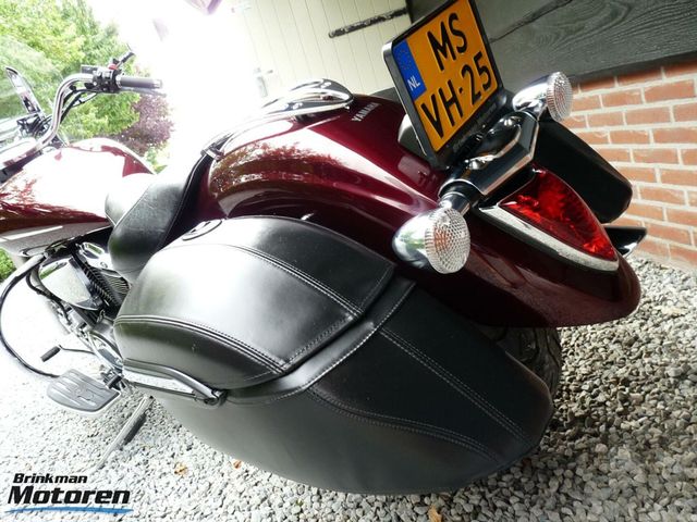 yamaha - xvs-1300-custom