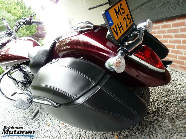 yamaha - xvs-1300-custom