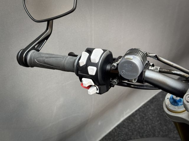 triumph - speed-triple-1200-rs