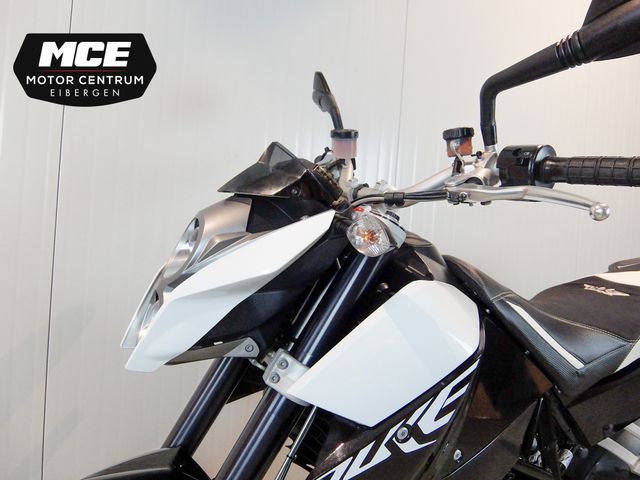 ktm - 690-duke