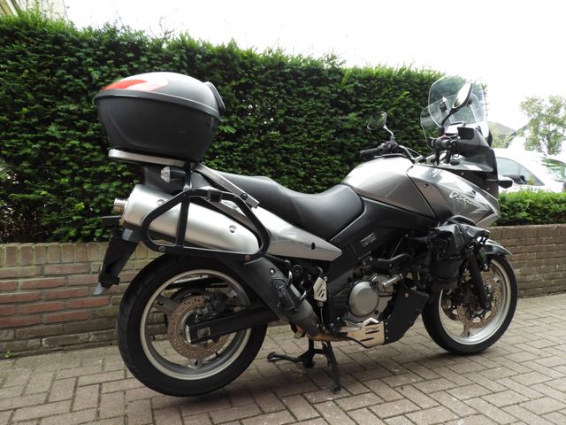 suzuki - v-strom-650