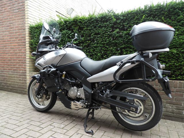 suzuki - v-strom-650