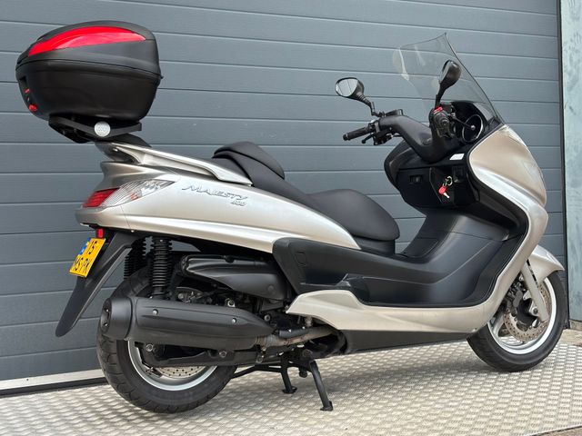 yamaha - yp-400-majesty